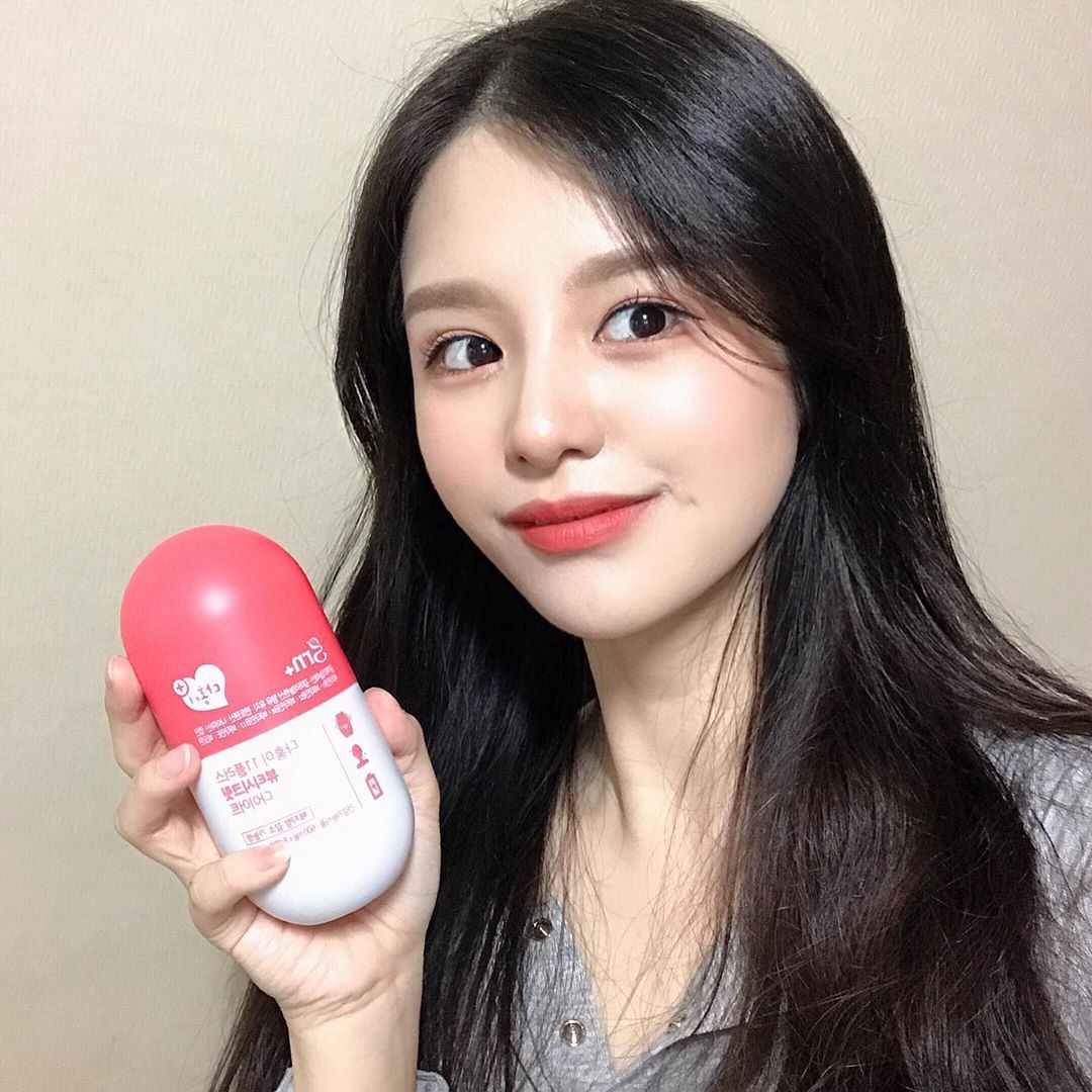 🎗 하밍승맹승몽멍 🎗 on Instagram: “오랜만에 GRN 다홍이 먹었어욤 ˃̵͈̑ᴗ˂̵͈̑ 여자들에게 꼭 필요한 감마리놀렌산 먹으면서  cla로 체지방도 감소시키는 중🥰🔥🔥 #GRN #GRN다홍이 #다홍이 #지알엔 #지알엔다홍이 #지알엔다이어트 #다이어트보조제 #건강스타그램 #다이어터그램…”