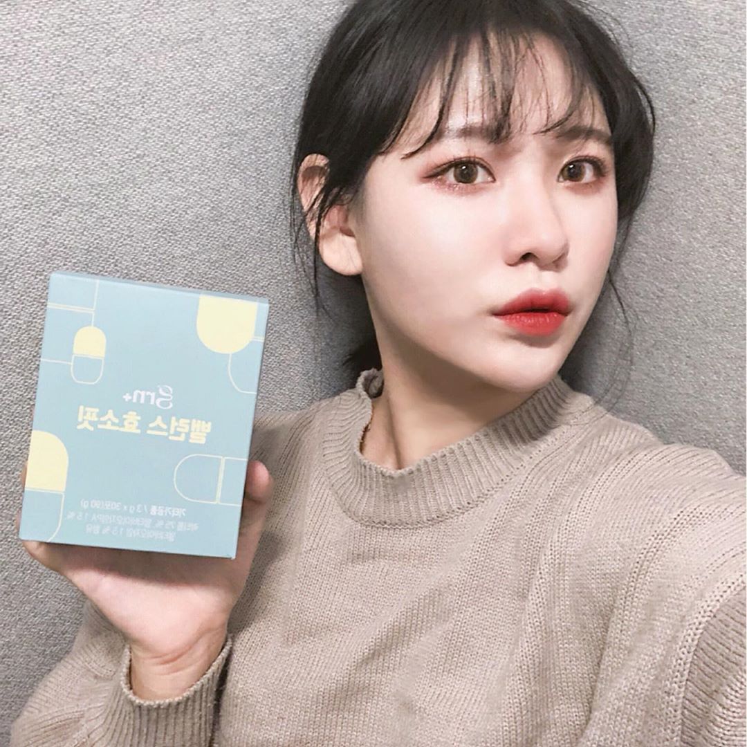 휘 (19) on Instagram: “GRN 효소핏 제품은 음식물 분해와 배출을 도와주는 효소를 담아서 원활한 배변활동으로 다이어트에 도움을 줄 수 있는 제품이에요👏🏻 예전에 먹던 효소들은 다 맛이 없었고 냄새도 그닥 좋은 편이 아닌데 이건 레몬요거트맛으로 레모나 비슷한 맛이 나서…”