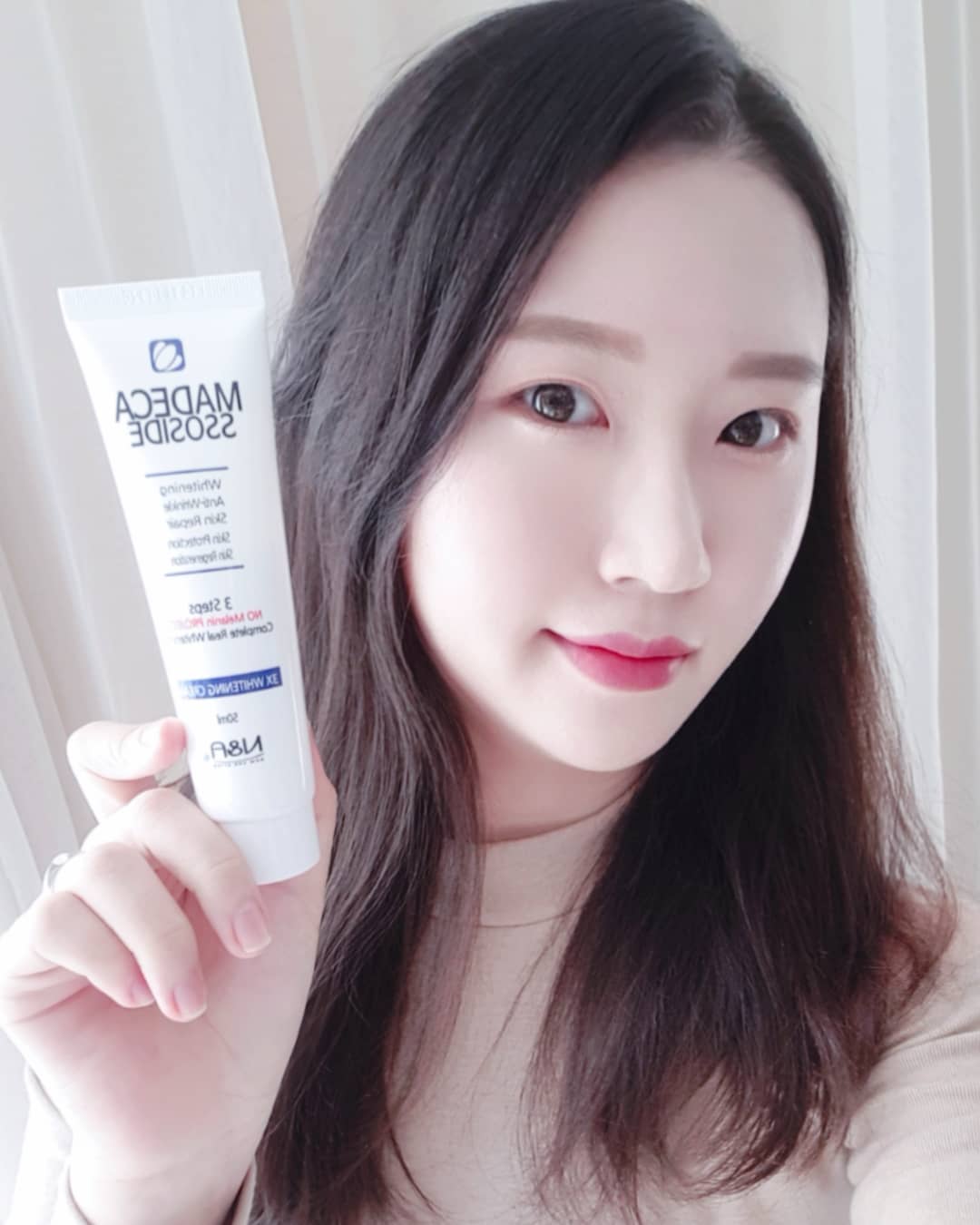 🐥🌹여냐.💕👸🏻 on Instagram: “-나우앤애프터 마데카소사이드 3x 화이트닝 크림  내 인생에 크림은 이게 마지막! 이라는 생각이든 제품❣ 화해어플에서 분류한 유해성분과 알레르기 유발성분이 Zero인 크림이라 민감성 피부도 안심하고 사용할 수 있음💕 이건 정말 마데카소사이드가…”