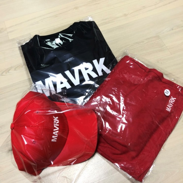 운동하는남자 운동하는여자의 짐웨어 MAVRK 매버릭