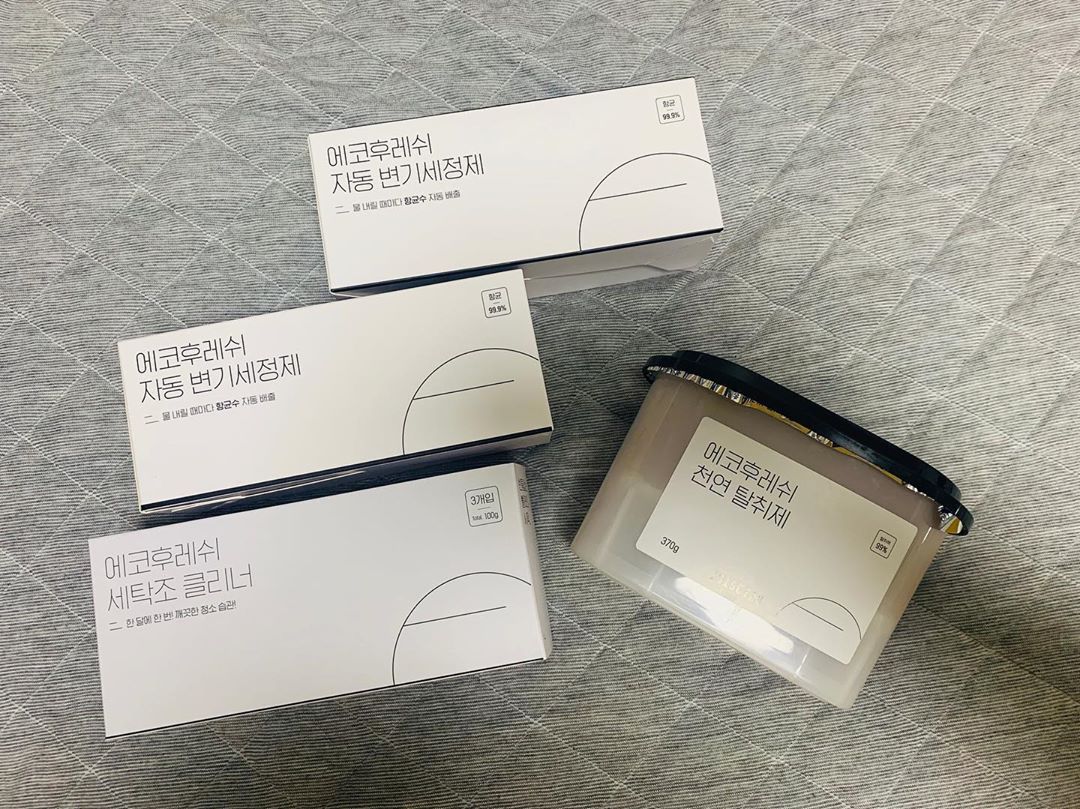 안지혜 on Instagram: “청소할때 깔끔하게 지내고 싶을때 안성맞춤😊 우리집 세탁기는 아니겠지...하는 생각을 갖고 사용했는데 아니나다를까 충격 공포 자체!!!빨래 하고 나서 옷에서 계속 꿉꿉한 냄새 나길래 한번 사용했는데 앞으로도 계속 사용해야하는 요!아이!!❤️💛❤️…”