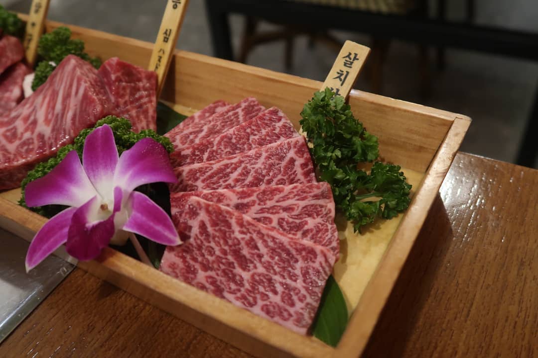 수원 고베맨숀

소고기 질이 너무 좋다
진짜 입에서 살살 녹고 너무맛잇다

#고베맨숀 #광교 #광교맛집 #수원소고기 #광교소고기 #광교회식 #광교회식장소
#앨리웨이광교 #광교카페 #수원맛집 #경기대맛집 #경기대 #광교맘 #수원맘