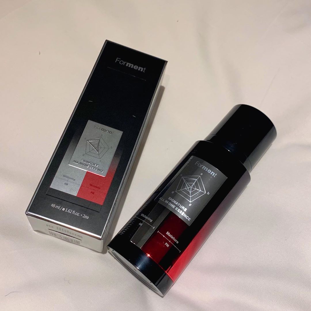 진호 💝 on Instagram: “남자를 위한 데이&나이트 피부 맞춤 솔루션 스킨+로션+에센스+아이크림+선크림+톤업크림을 하나로끝내기 💕 _  DAY(생기충전) : 바르자마자 자연스럽게 즉각 톤업 + 끈적임없는 사용감 *  _ NIGHT(보습충전) : 아이크림을 바르는 듯한…”