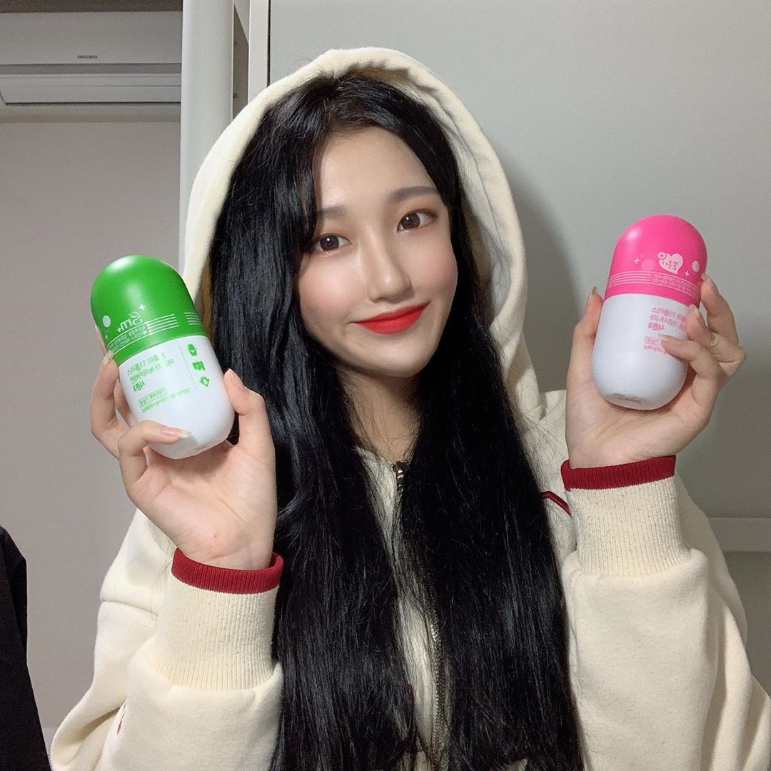 김셔니ఇ on Instagram: “💚초록이랑 분홍이💓 업그레이드 된 grn의 초록이와 분홍이! 기름지고 짠고 자극적인 걸 좋아하는 저한테는 분홍이가 정말 좋았어요! 다이어트로 먹는 양이 확 줄어 배변활동이 잘 안됐는데 초록이가 많은 도움을 주더라구요 다이어트 하시는 분들 중에…”