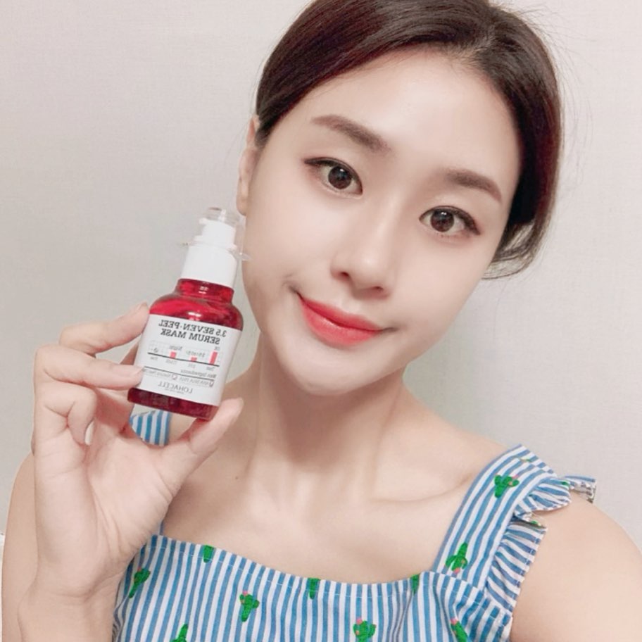 쏘영🐷 on Instagram: “화장할때마다 각질때매 들뜨고 잘 먹지않아서 사용했는데, 부드럽게 롤링되어 피부에 무리 가지않으면서 각질이 제거가 되서 좋아요😆 . 자주 하진않고 일주일에 1~2번정도가 딱 적당한 듯 싶어여! . 잘 뜨는 사람이라면 한번쯤 사용 해 보는걸…”