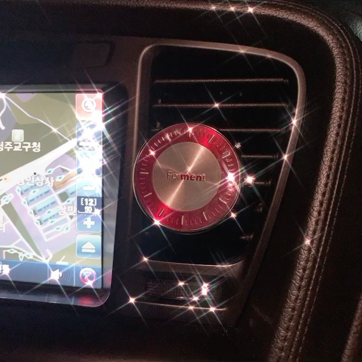 ღ 24  ღ on Instagram: “여자들이 좋아하는 향 1위 포맨 퍼퓸썸퓨저 !! 디자인도 이쁘고 향도 은은한게 넘 쥬아요 ~! 썸녀와 잘되고 싶을때 썸퓨져 추천해드립니다 👍🏻👍🏻😉”