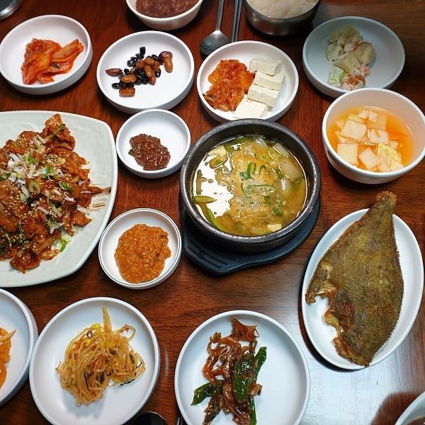 #숭의동집밥 #숭의쌈밥 
고추장제육 2인 2만원