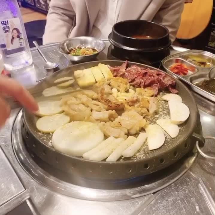 [경남/김해 장유] 레트로한 분위기의 곱창집 '또리곱창'