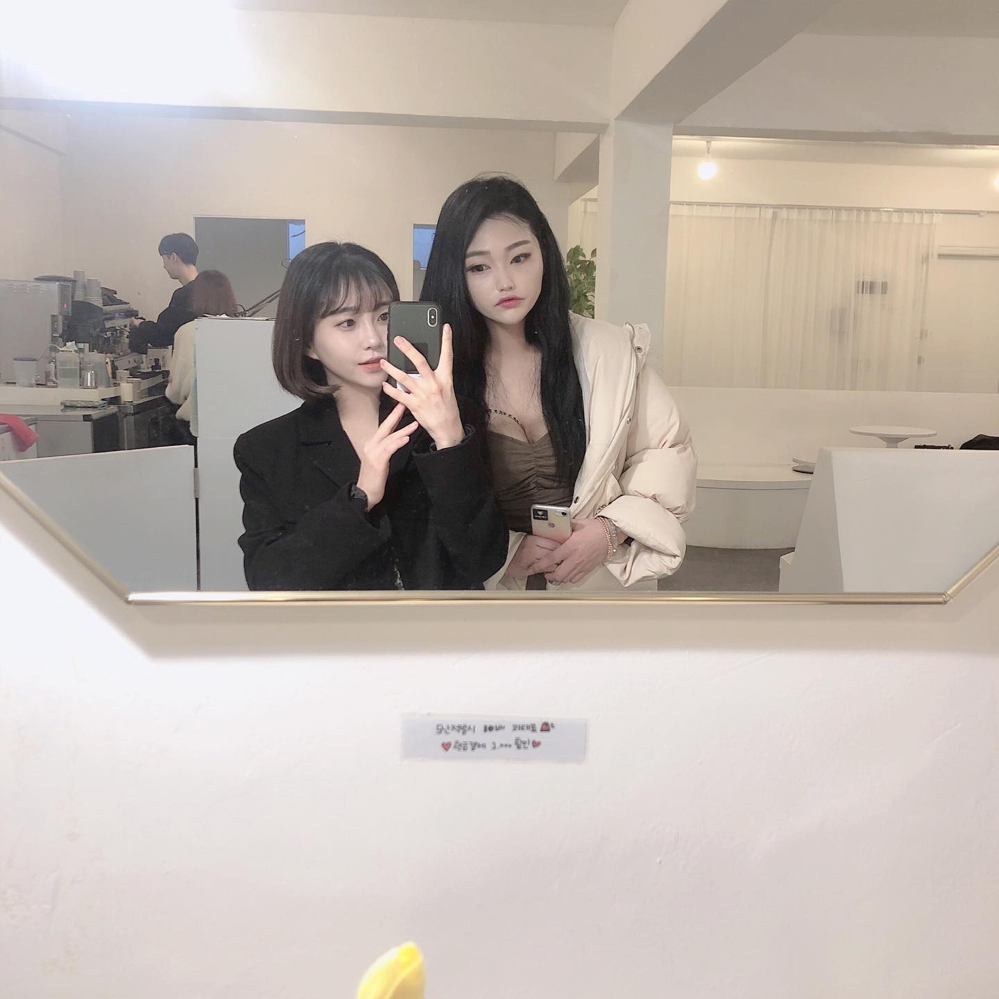 25짤 5쌀 애기둔 엄마 맞숩니다만✋🏻
