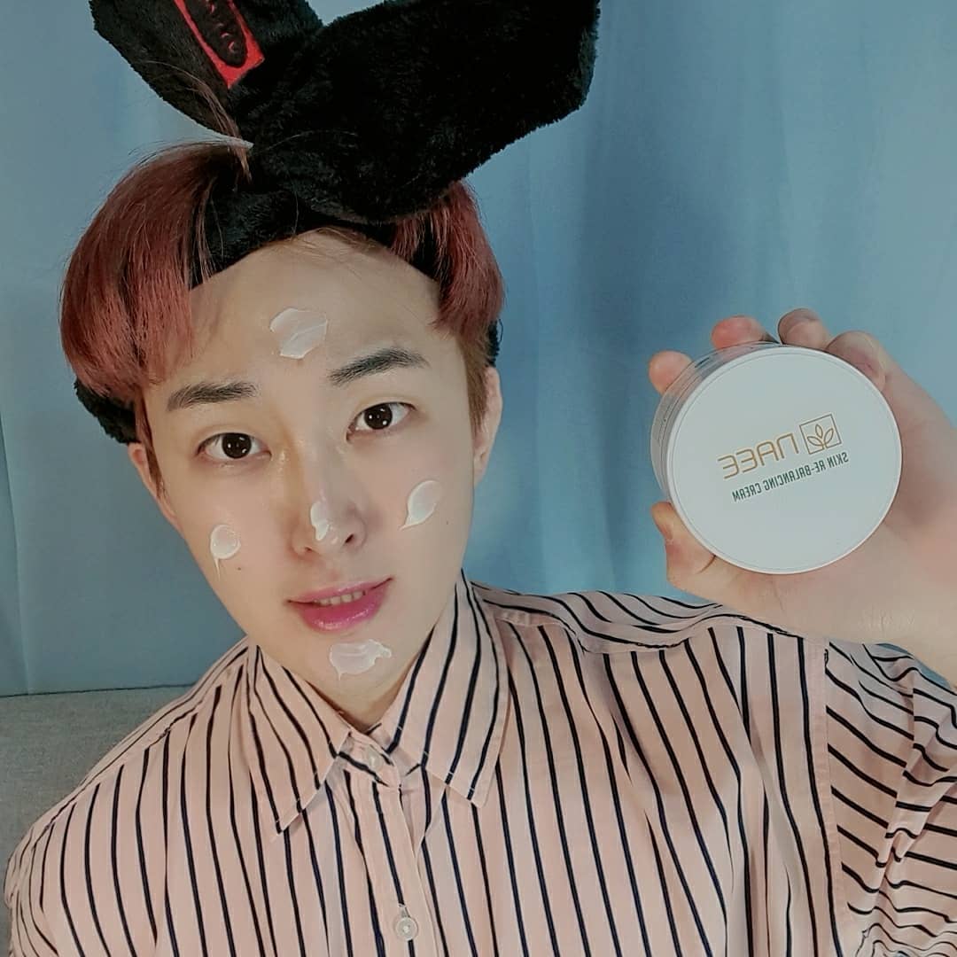 동긍정 on Instagram: “환절기에 피부보습에 좋은 “나에 유자크림”!! 피부보습이랑 식약처 인증 미백 / 주름개선  성분이 함유되어있는 크림이에오!!!! 국내 남해산 유자만 사용해서 만들었어요 유자향이 솔솔!! 킁킁컹컹!! 컹컹 킁컹커읔어컹커어컹!! 물론 all EWG…”