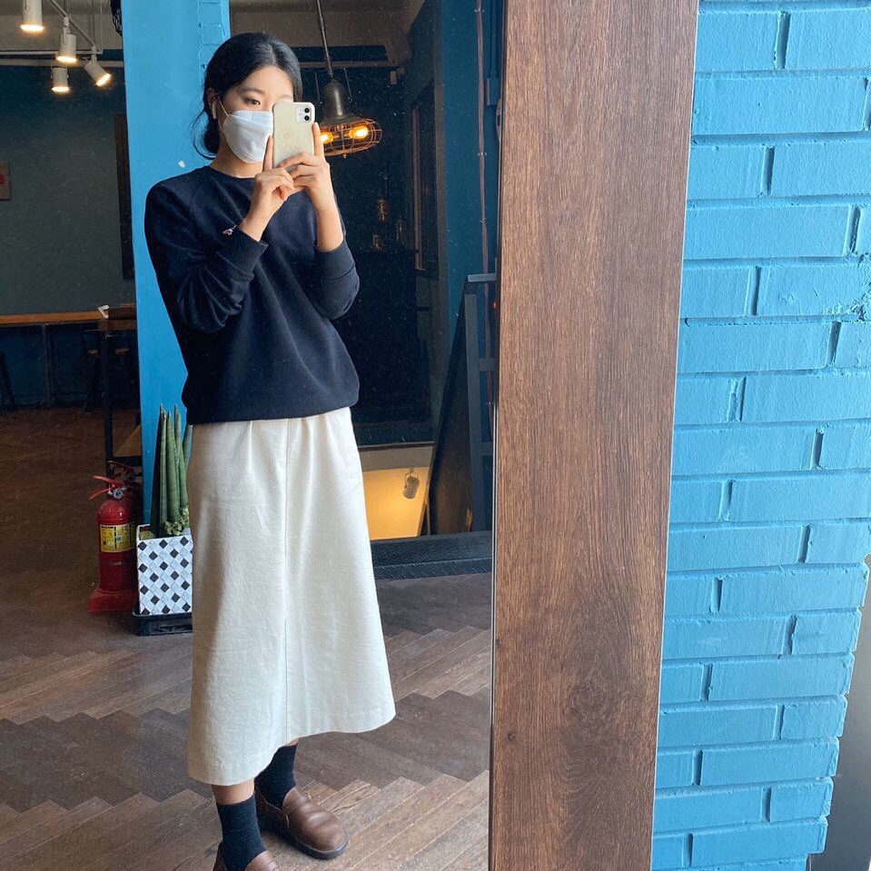 카페인지 독서실인지 알 수가 없는 코히집 에서 조용하게 찰칵,,📸 #거울샷 #카공족 #카공족들에게추천할만한카페