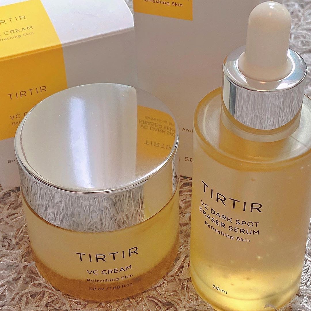 박영신🍑🍒🍰🥑🍋🍊🍫🍭 on Instagram: “💫TIRTIR VC잡티세럼 : 만다린 추출물 76%를 함유되어 바른 뒤 2주 ᄒ