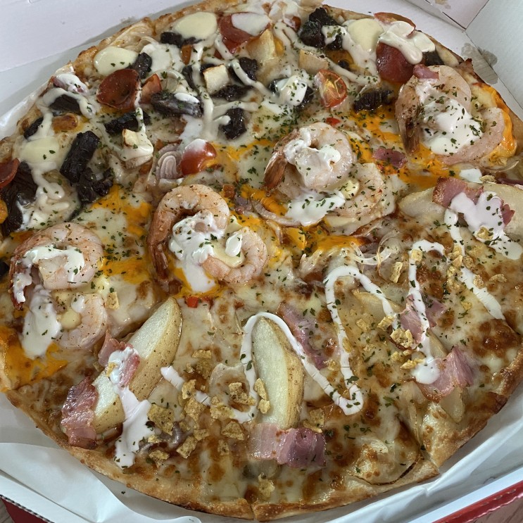 미스터피자 30주년 맞이 신메뉴 : '미스터트리오' 3가지맛을 한번에!