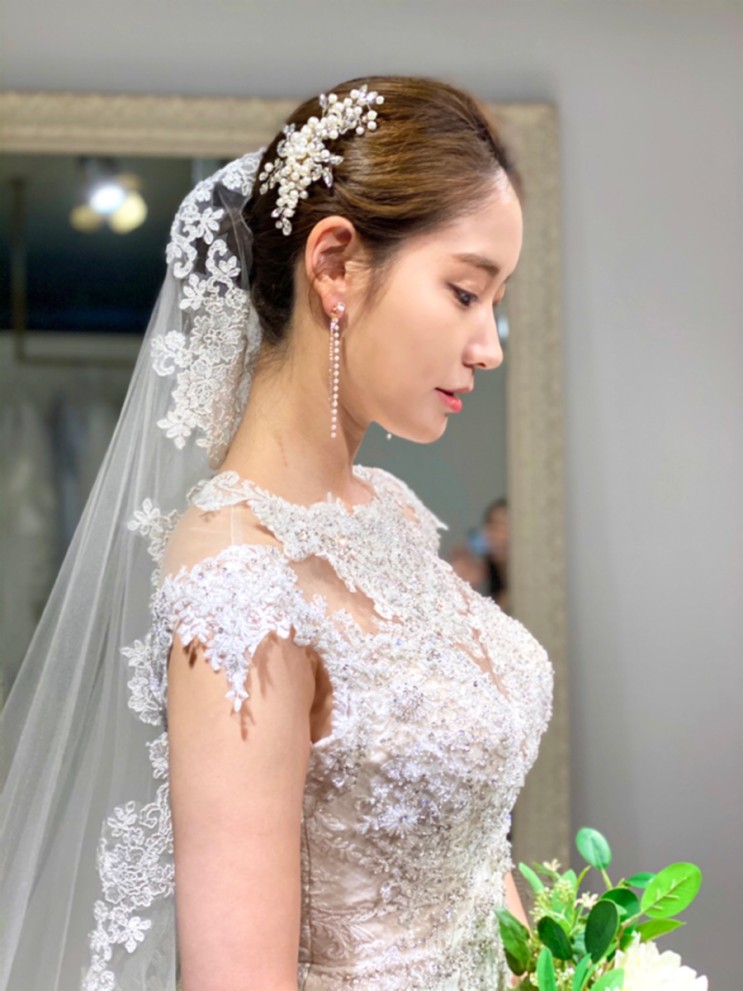 [헨드레스]고급스러운느낌의 청담동 웨딩샵