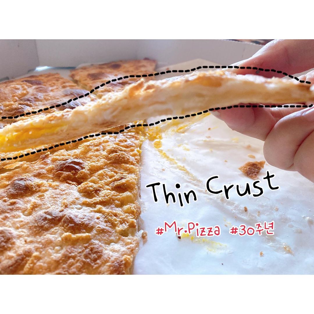 @yu_jamae_food on Instagram: “[전국체인점] 미스터피자 Mr.Pizza . . ✔️ 우리집 강아지도 반한 맛 🐶❤️ ✔️ 식감이 살아있는 바삭한 씬크러스트✨ ✔️ 옥수수밭에 온 듯한 미친 토핑 🌽 ✔️