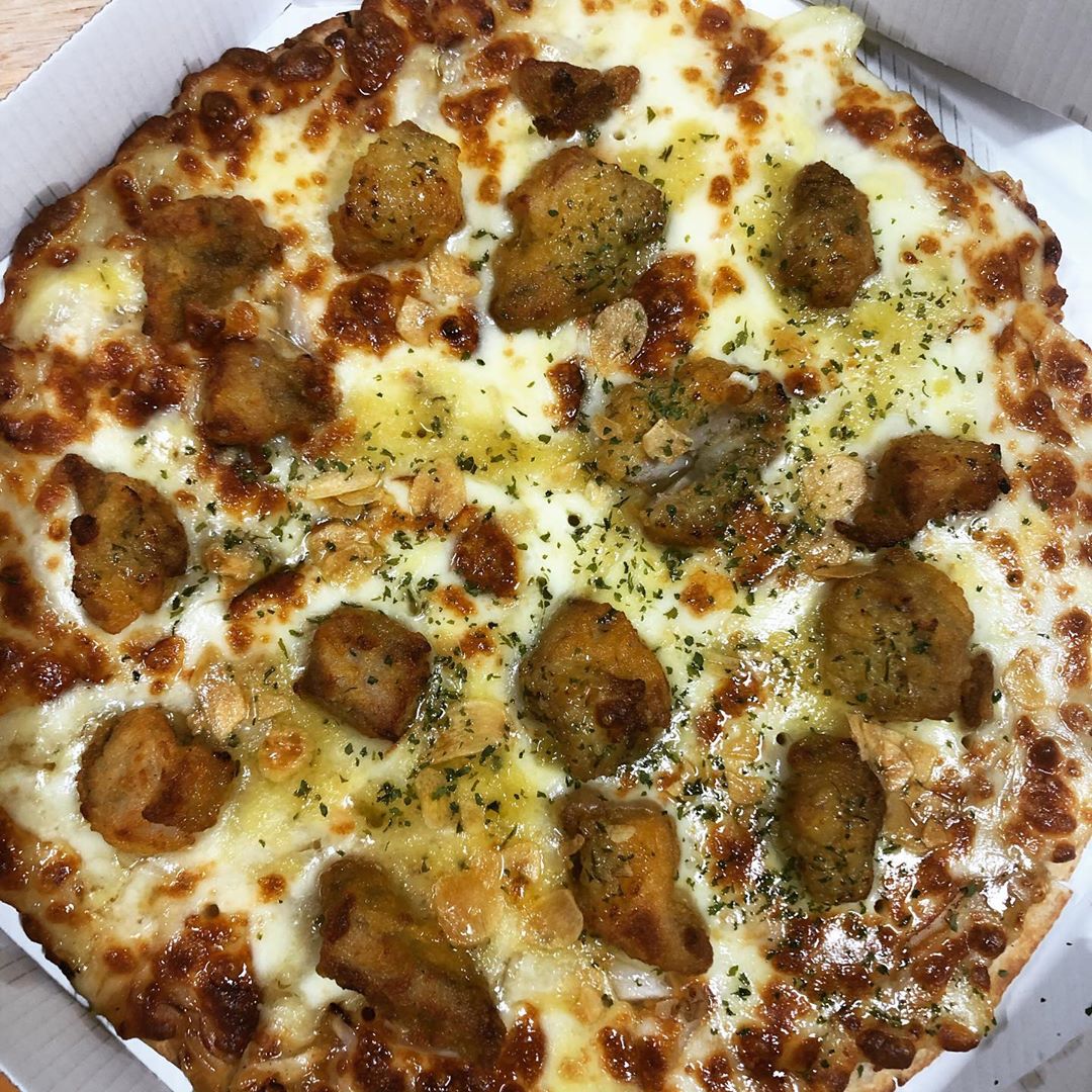 ㅋㅋㅋ on Instagram: “#협찬 . 미스터피자 30주년 맞이해 새로운 출시메뉴 씬 크러스트 피자예요!!🍕🍕 . 제