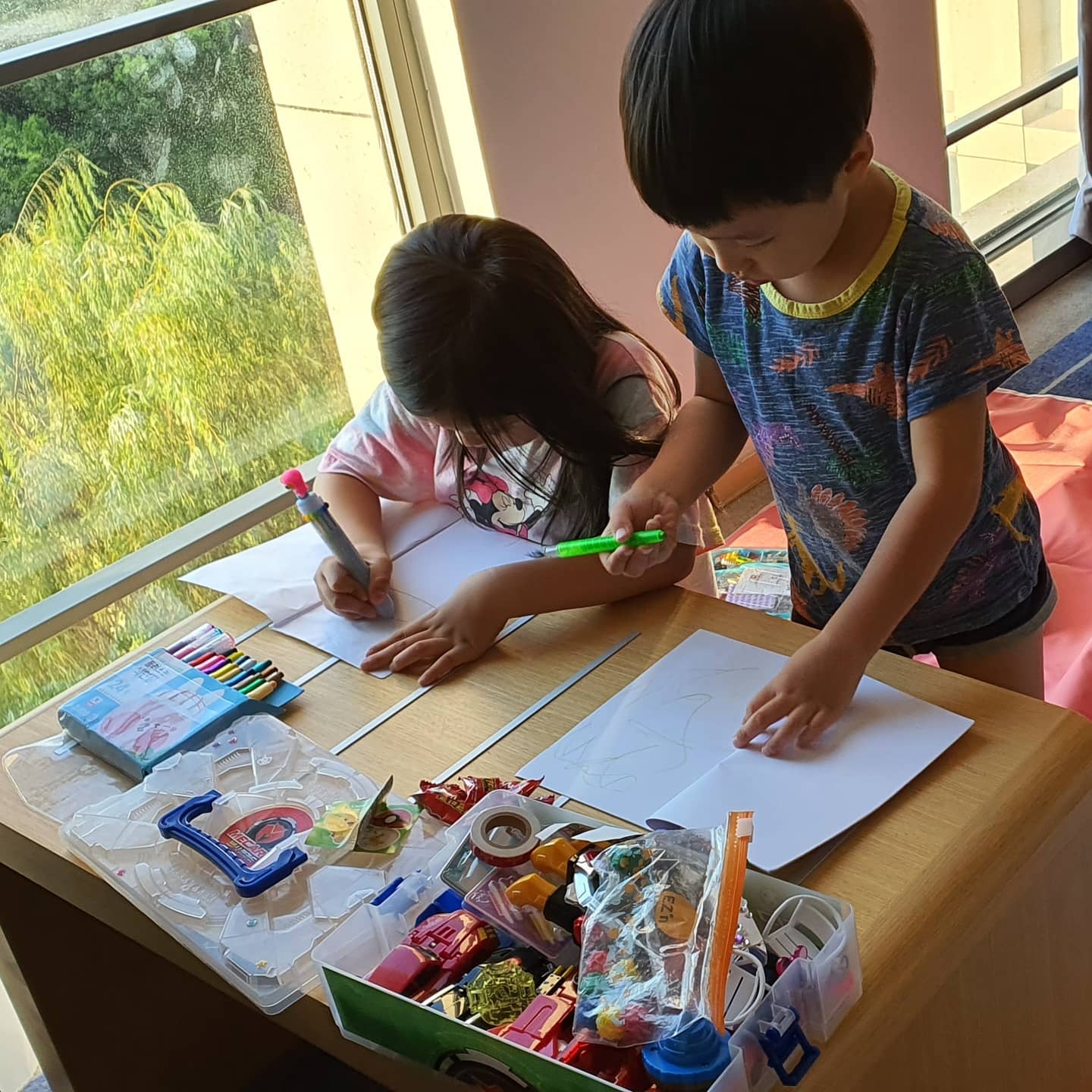 중국 입국 후 호텔격리 중
조금만 더 버텨보자 :)
#중국호텔격리 #코로나격리 #호텔격리
