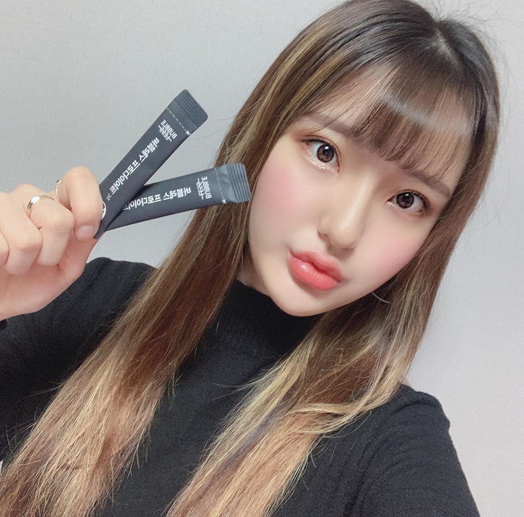 @dabling_ on Instagram: “다이어트와 장 건강을 한 번에 관리할 수 있는 건강식품 #버블레스 탄수화물이 지방으로 합성되는 것을 억제해 체지방 감소에 도움을 주는 가르시니아와 17종 유산균까