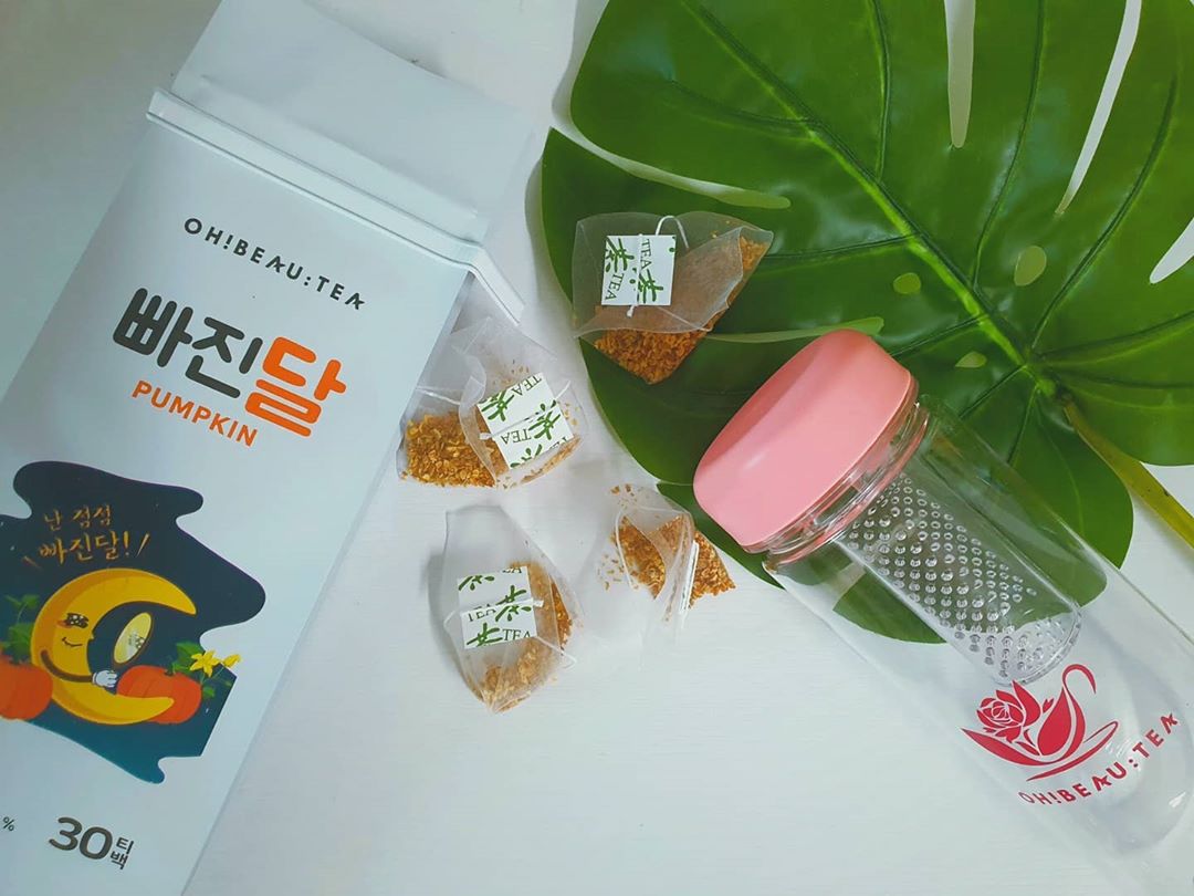 ᴋɪᴍ ʏᴇɴɴʏ on Instagram: “✧ #협찬 출산후 무리한다이어트는 아직 안될것 같고 붓기라도 빼야할것 같아요. 특히 저는 맵고짠음식 좋아해서 음식먹고 체중계올라가면 금방 숫자가 바뀌어