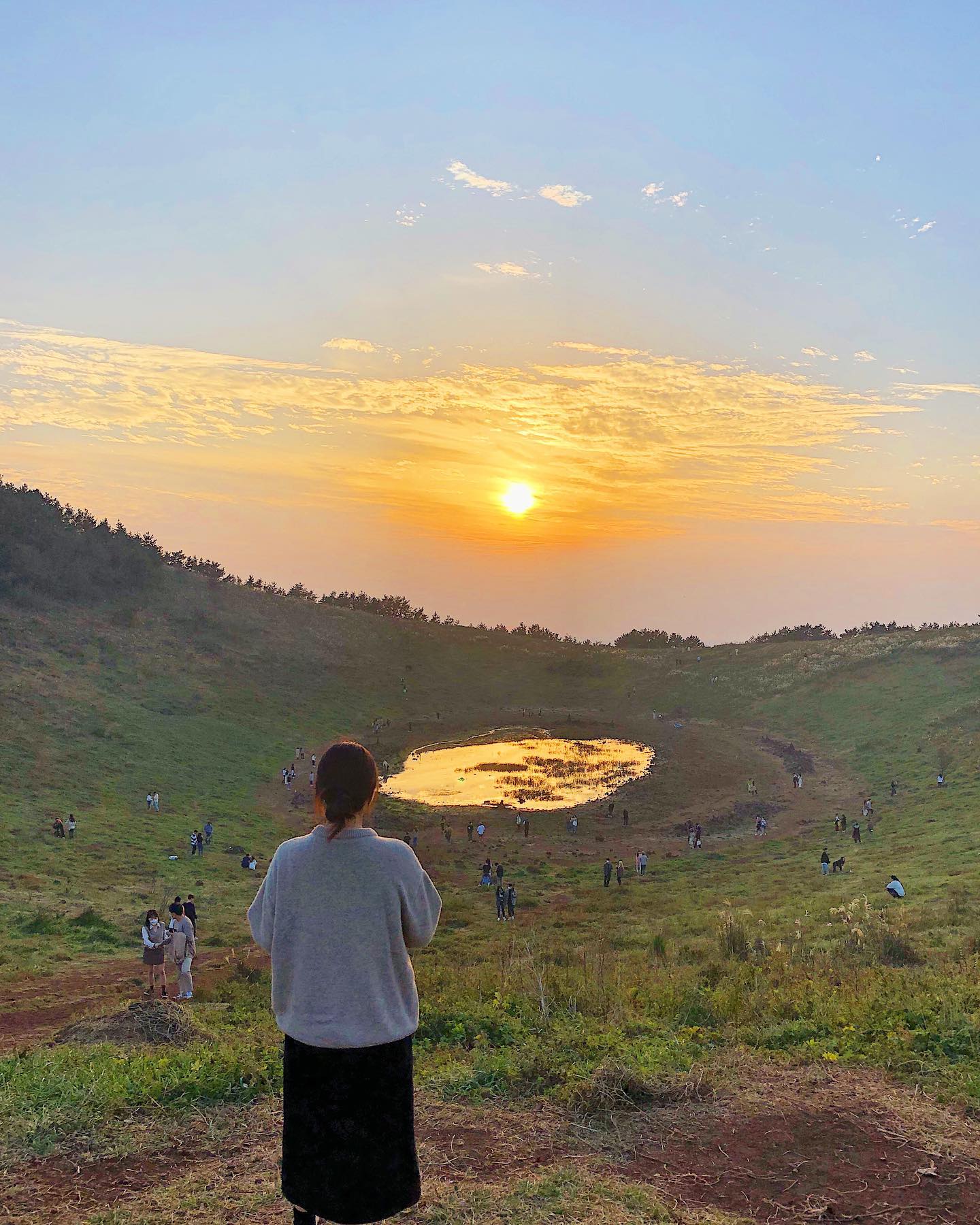 #금오름 #jeju
뚜벅이로 제주 2박3일 다녀왔수다 🏝 
버킷리스트 하나 완료 !