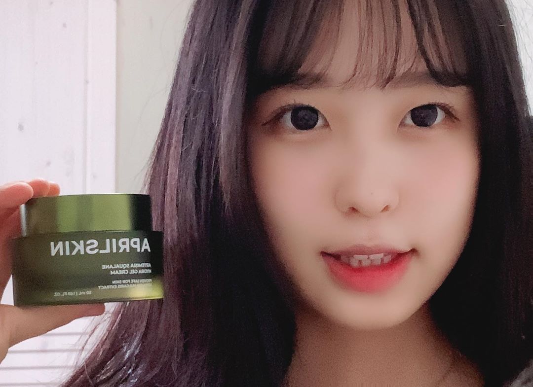 챙✨ on Instagram: “#광고 [쑥 스쿠알란 하이드라 젤 크림] 피부에 수분,진정을 주는 산뜻한 제형의 크림 , 피부가 예민한 사람들도 사용할수 있게 저자극 인체 적용시험도 받은 순한 젤크