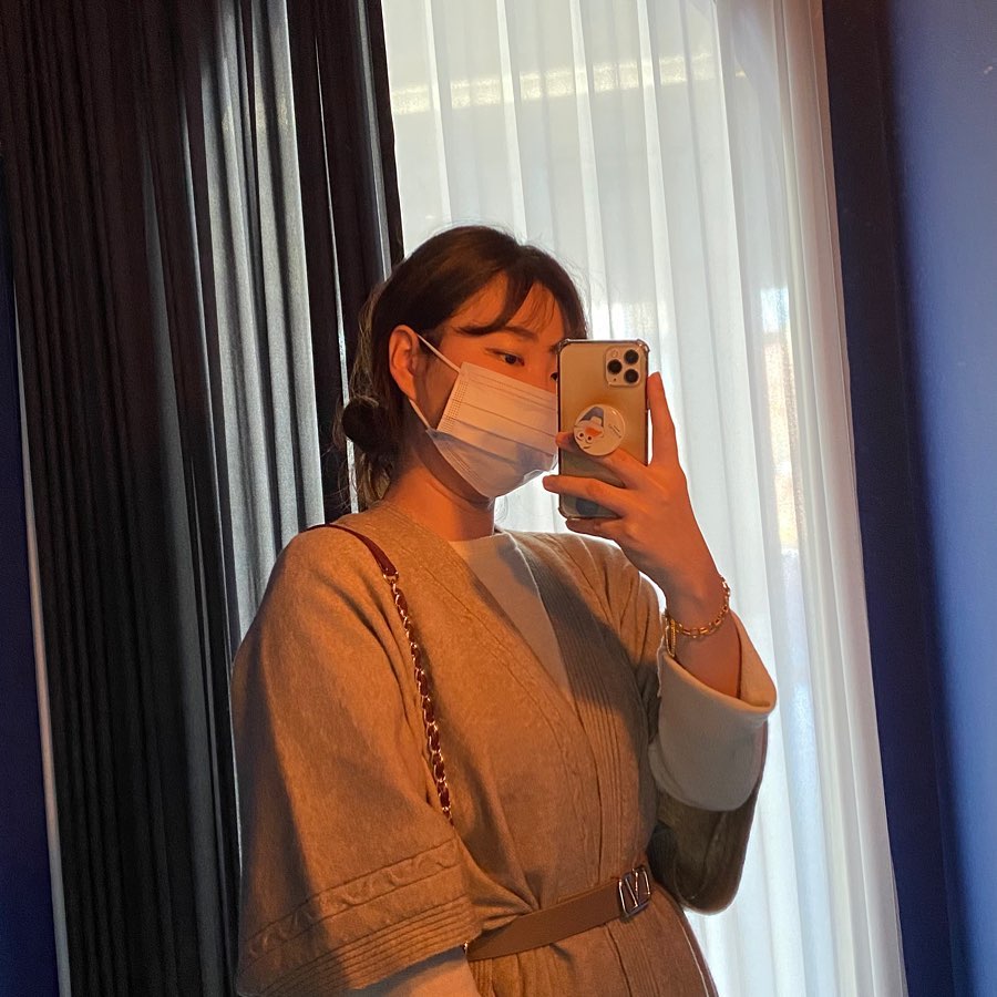 -
숨겨진 #포토존 
여기오면 꼭 찍는 명소 😎
.
.
.
#조율카페 #조율부동산