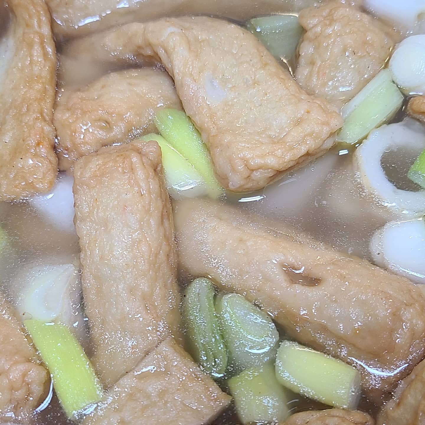 남편표 오뎅탕 뜨끈뜨끈 하구만 ~^^

#남편표 #오뎅탕 #최고 #냠냠 #맛있다요
