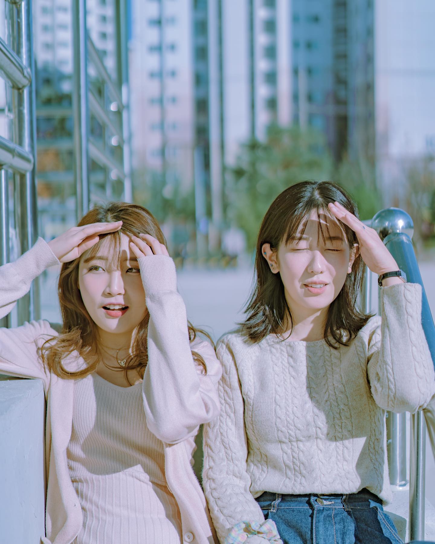 ,서영&여은
⠀
⠀
윤윤커플 마지막
⠀
⠀
#a7m3#새롭게#순간을담다
#취미사진#시선#사진취미
#순간#단렌즈#거리스냅
#대전스냅#태평동#스냅사진
