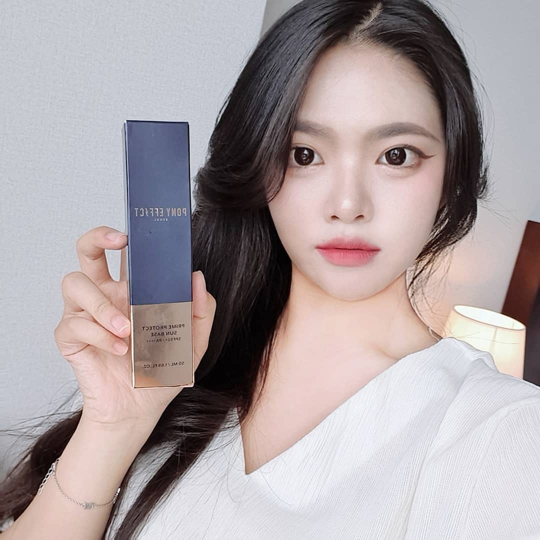 @2g._.gon on Instagram: “💚아임 오일 컷 팩트💚 💙아임 스머지 헌터💙 💜포니이펙트 프로텍트 선 베이스💜 자외선 차단 기능과 로션같이 발리는 부드러운 제형으로 산뜻하게 마무리 되는 선베이스💕 과잉피지와 유분 강력 흡착해주는 멀티유즈템 아임 오일 컷 팩트🧚‍♀️🧚‍♀️ 산뜻 보송한…”