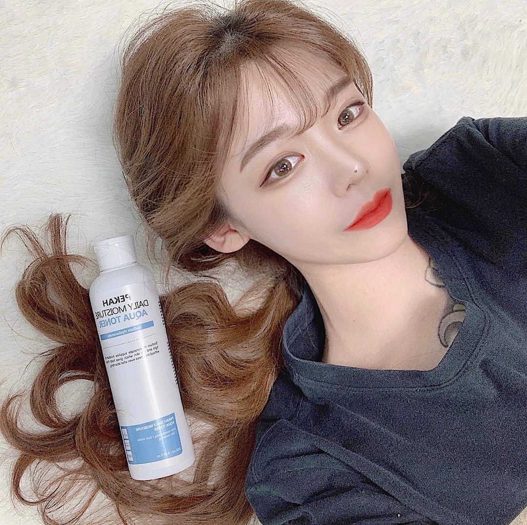  “#광고 #협찬 지친 피부에 활력을 주고 수분보습막을 충전해주는 #수분토너 예민한 피부를 저자극으로…”