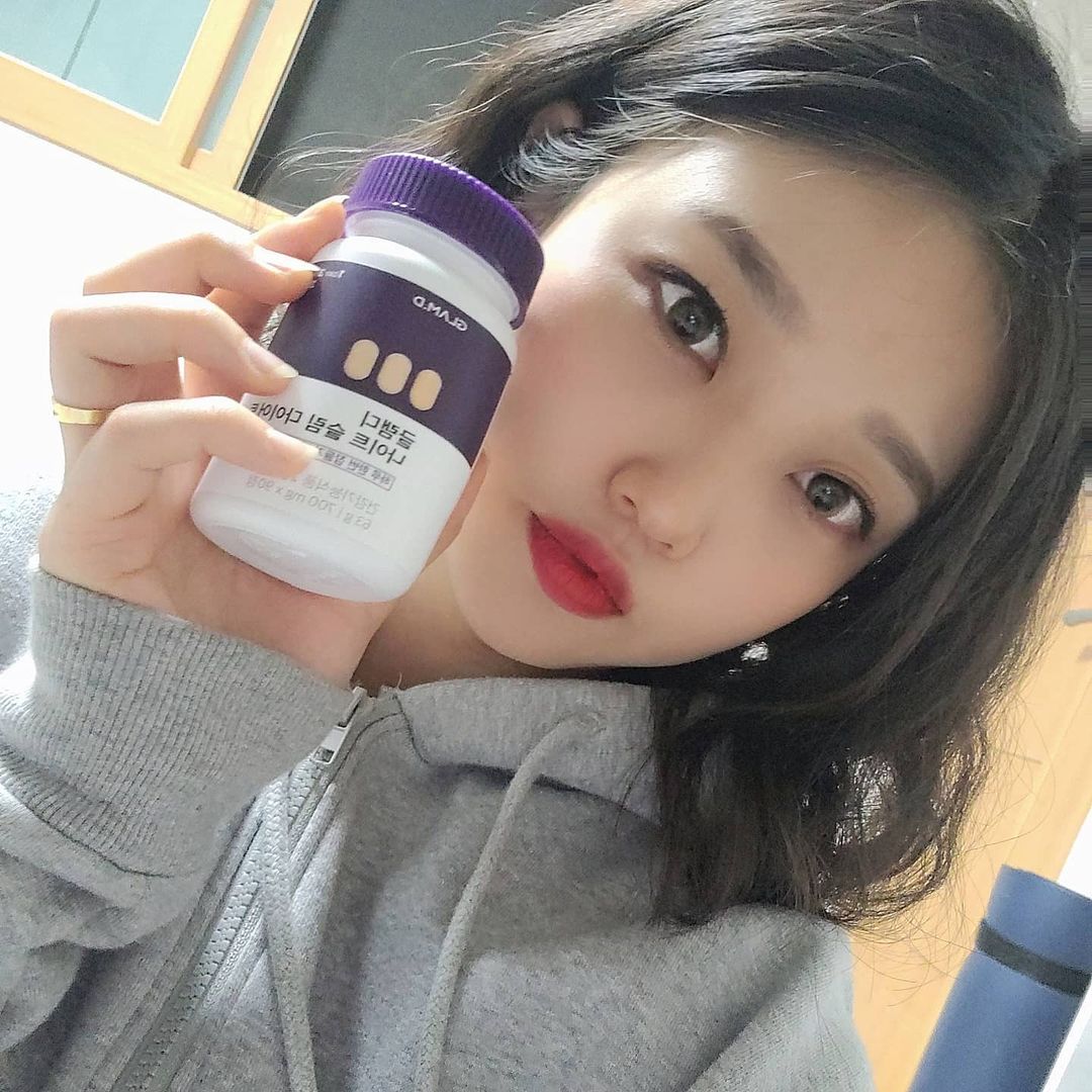  “#협찬 ⠀ 요즘 다이어트 중인데 불규칙적 근무시간에 불규칙한 식사시간😢 꾸준한 운동도 힘든 나에게 꼭 필요한 다이어트 보조제를 찾았당💕 ⠀ 자면서 하는 다이어트 ‼️ 🔸️글램디 나이트슬림 다이어트🔸️ ⠀ 주요 기능성 2가지가 있는데 🔹️L-테아닌은…”