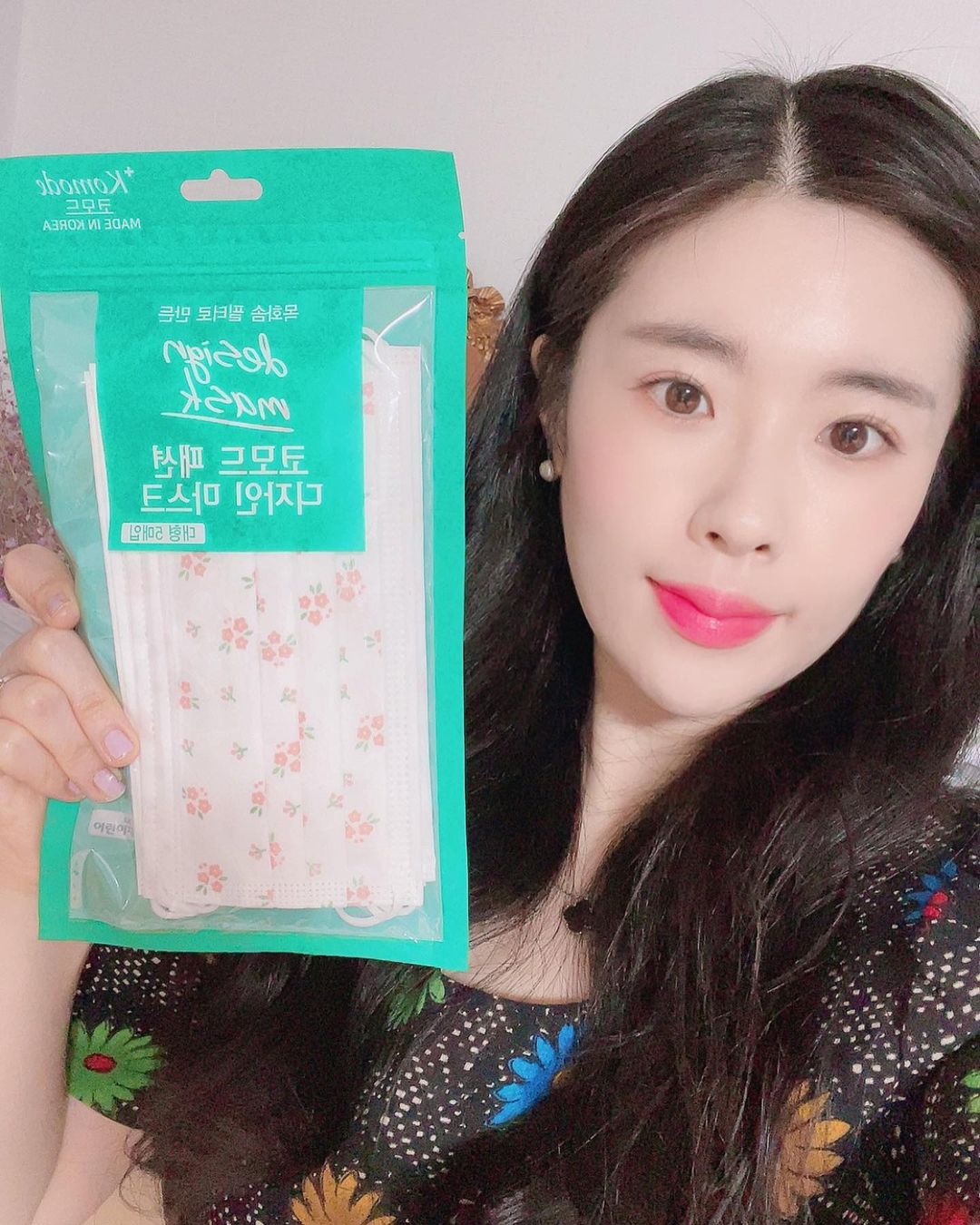  “#셀피 #셀피스타그램 👶#딸맘 #self #도치맘 #육아소통#육아맘#selca📷 #육아일기#베이비그램 #베이비인스타 ❤️#육아스타그램…”