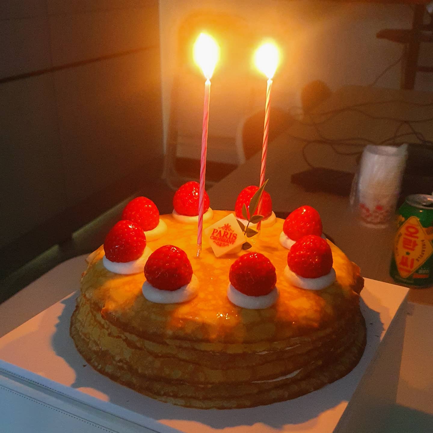 #크레이프케이크 
파리크라상 케익인데 이렇게 존맛일수가?
크레이프는 항상 옳다😁