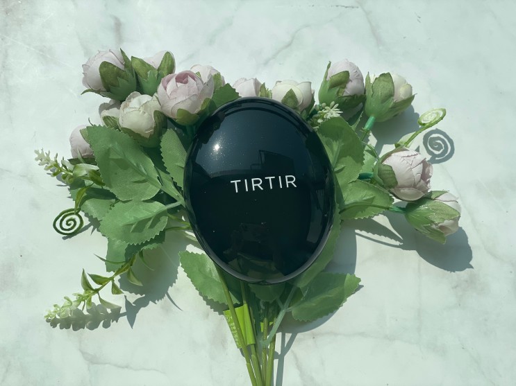 티르티르 마스크핏쿠션 마스크에 진짜 안묻어요.