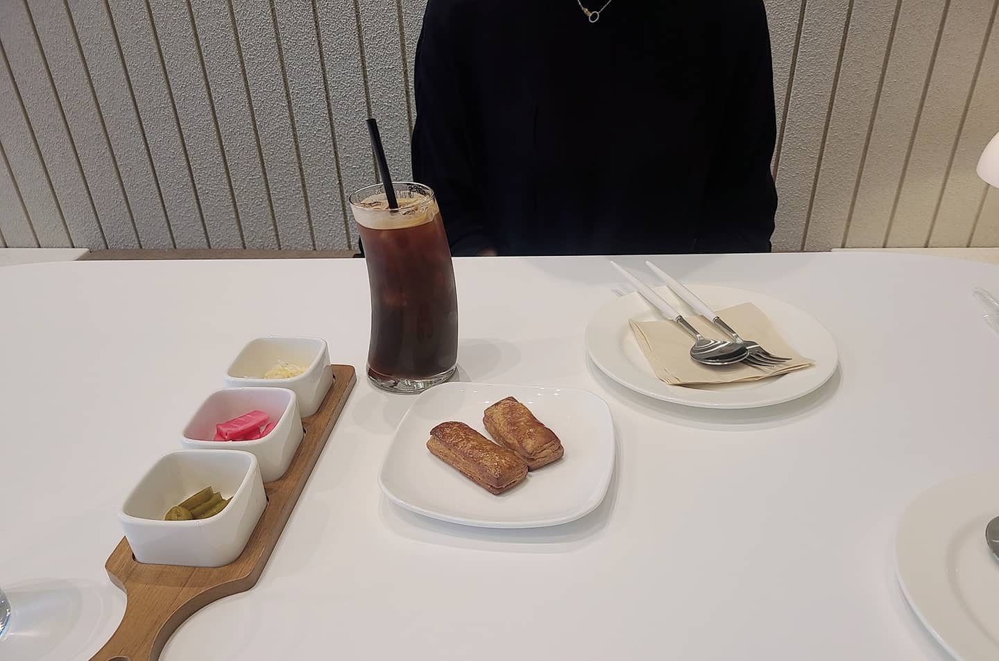 잘먹었습니다 클린하게💕

#광주맛집 #수완지구맛집 #디오프#신가동 #2유 #샐러드#다이어트 #daily #데일리
