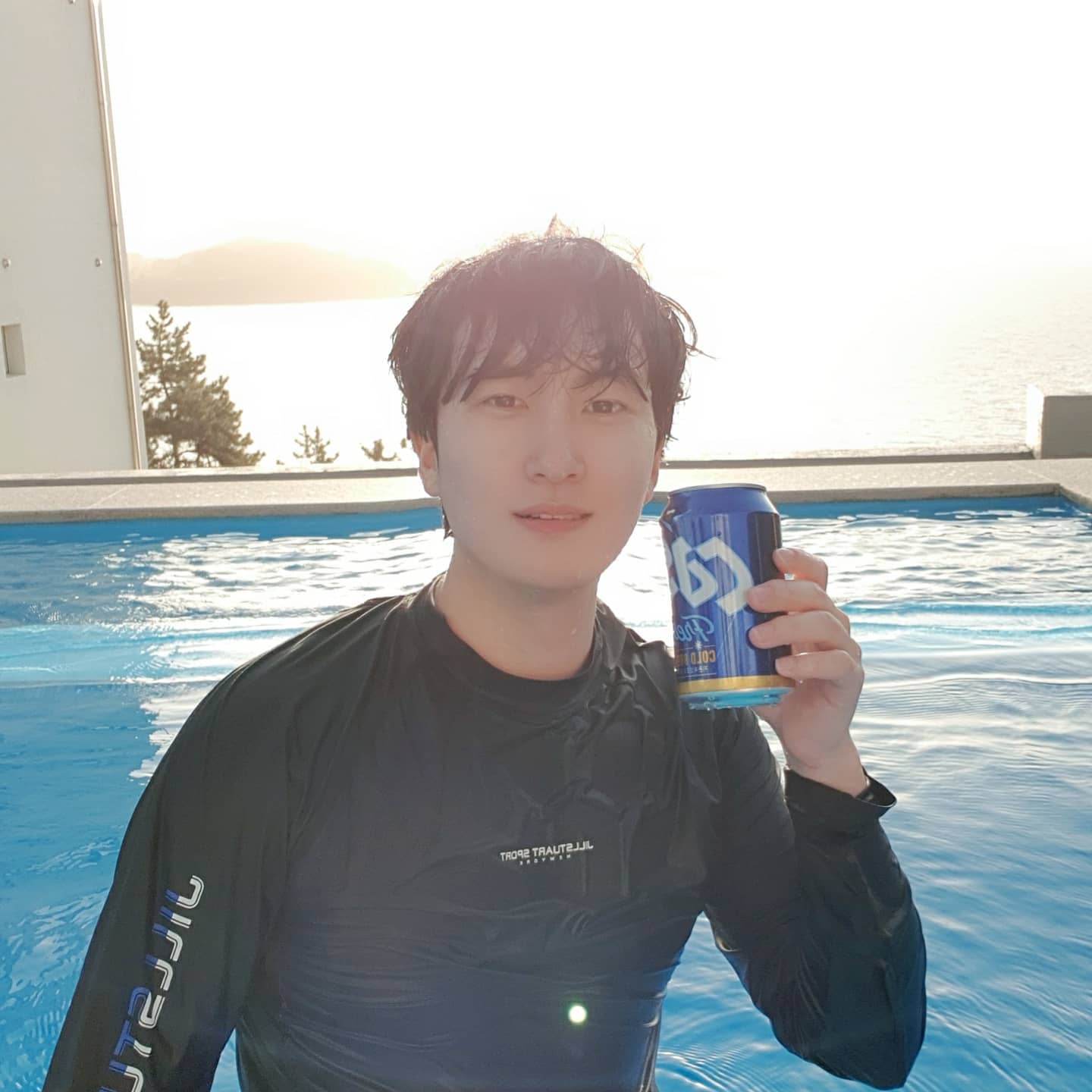 2021. 04. 30 ~ 31
도심 속 남자 일벌레 두명 여수 일탈... 😇
#라포즈펜션 온수풀 + 맥주마시면서 힐링할때가 있었는데 정신 차려보니 사무실🤢
스파펜션에 탁~~ 트인 오션뷰라서 눈뜨는 순간 힐링가득
날도 진짜 너무 따뜻하고 살고싶을정도 🦊
(상세후기는 블로그에 있어용)
⠀
#여수펜션  #여수버블파티  #여수펜션추천
#여수여행  #커플여행  #여수온수풀