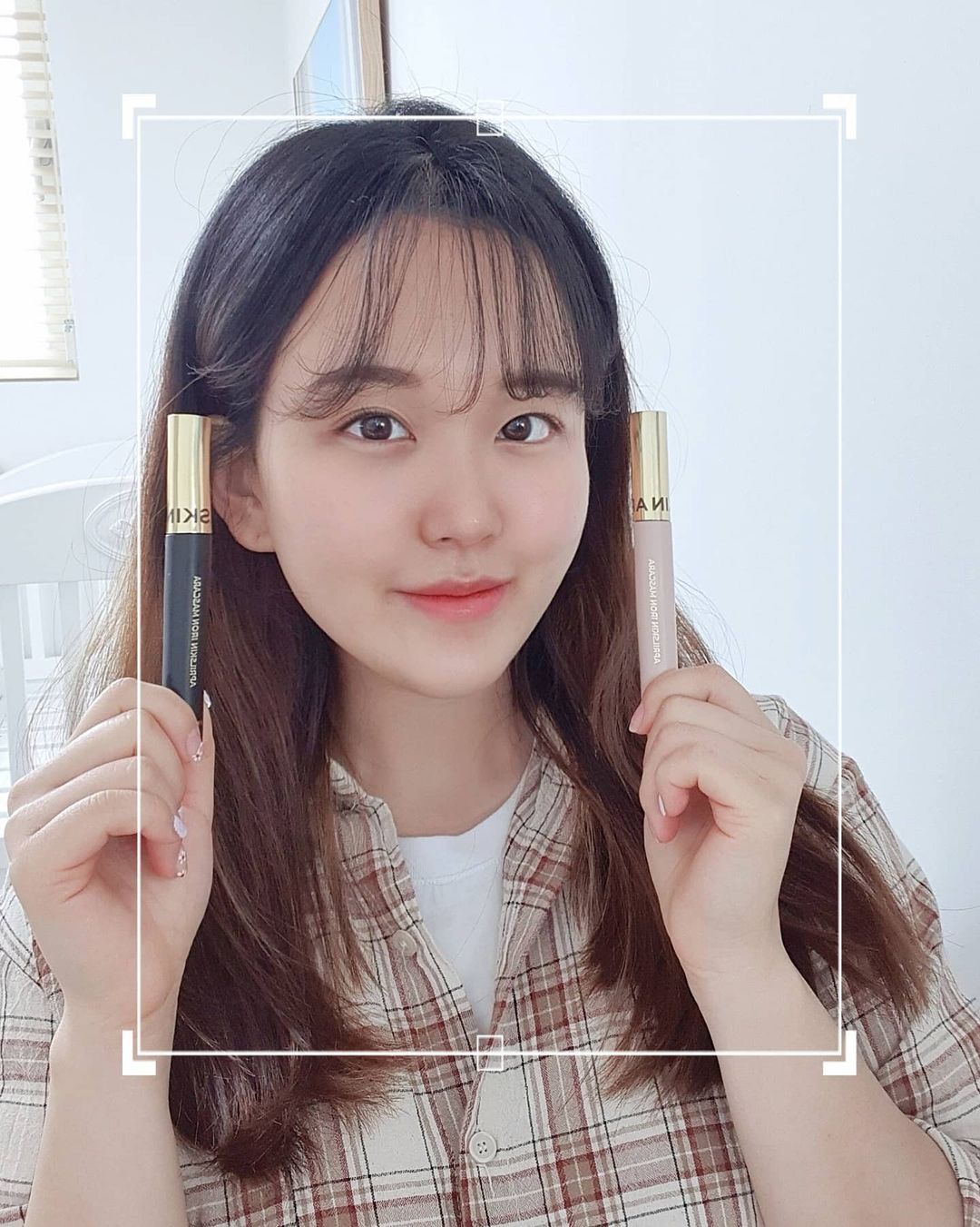  “#제품협찬 [에이프릴 스킨] 에이프릴 스킨 고데기 카라 (01 볼륨 컬링, 02 롱래쉬 컬링) ⠀ ⭑에이프릴 스킨에서 나온 속눈썹을 고데기로 올린 듯, 픽싱코팅력으로 습기, 유분 속에서도 무너짐이 없는 마스카라입니다! ⠀ ⭒양면이 다른 듀얼 브러시로…”