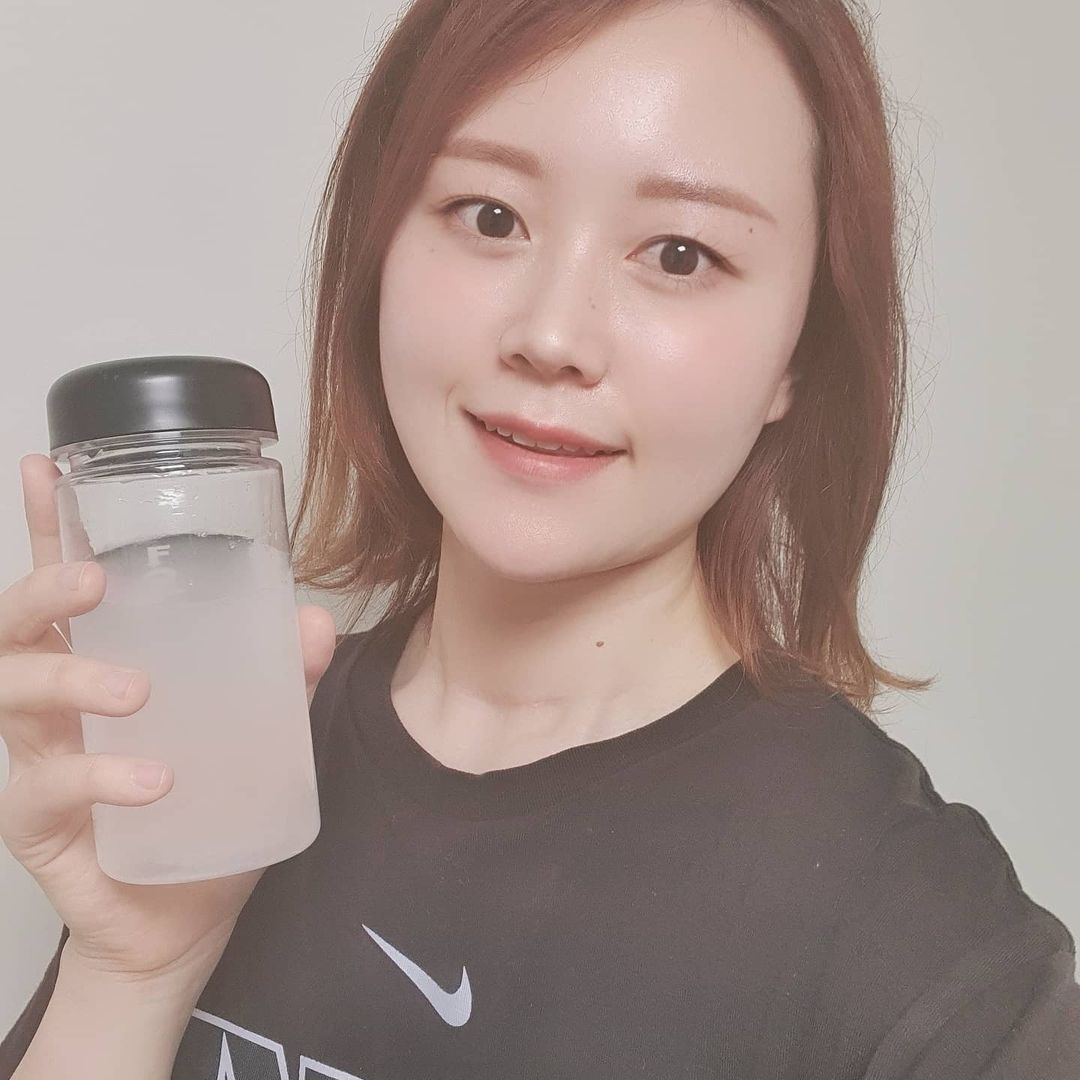  “#협찬 찐후기💕 . . 하루 한잔으로 가볍게 🥃 요즘 푹~빠져있는 마시는 다이어트로 체지방 관리까지 한방에 해결하고 있지용😁 🌟🌟🌟🌟🌟🌟🌟🌟🌟🌟🌟🌟🌟🌟🌟 🌺 글램디바이오 체지방만 쏙 ▪️식약처 인정받은 건강기능식품 ▪️상큼한 🍋레몬맛 ▪️하루 1번…”