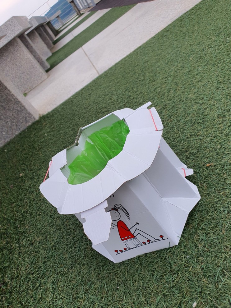 캠핑용변기 캠핑용유아변기 휴대용아기변기 일회용변기 트론변기