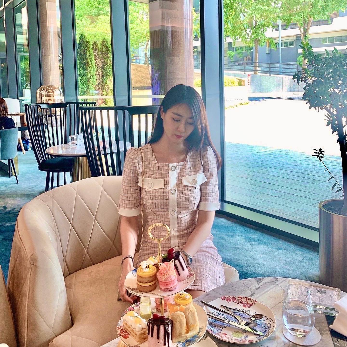 예쁜 옷 옆에 예쁜 옷🙊♥️
#그레이스블리 10가지 신상들 업뎃완료!!!