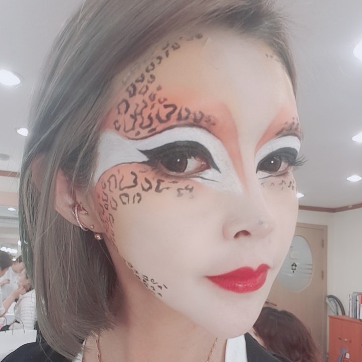𝗦𝗮𝗲 𝗞𝘆𝗲𝗼𝗻𝗴 ੯•́ ໒꒱ on Instagram: “#메이크업 #makeup”