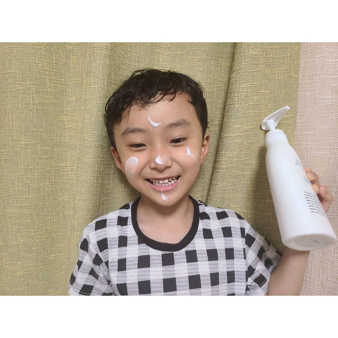 177 Likes, 29 Comments - @rang2__mom on Instagram: “#광고 #협찬 #솔직후기 이 포스팅은 '닥터바이오'로 부터 제품을 제공받아 체험 후 솔직하게 작성 된 리뷰입니다. 미세먼지와 더운날씨로 더 자주 씻게 되는 요즘 이것저것…”