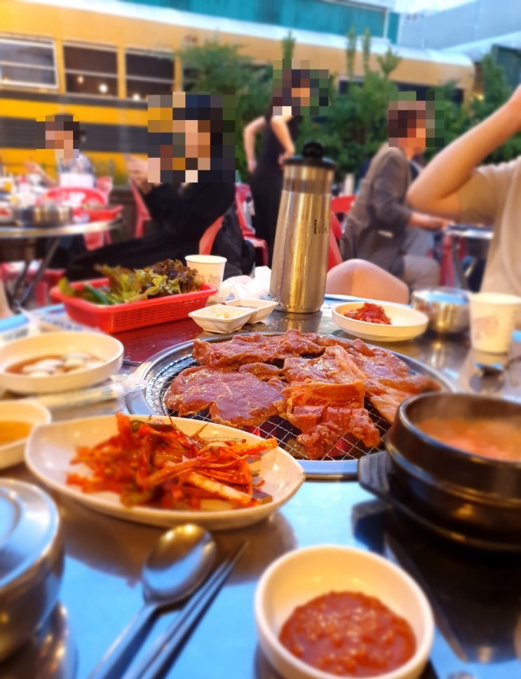 홍대 합정 5,000원 돼지갈비 -오천냥갈비