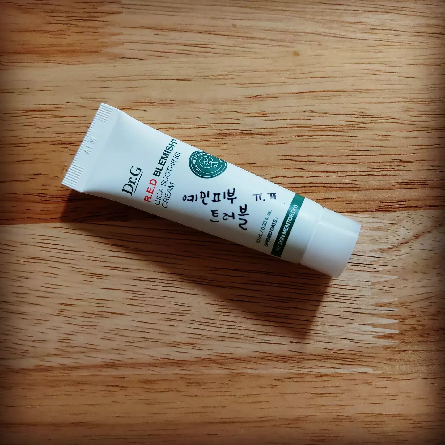 트러블이여~
없어져라 ㅋㅋㅋ😂
.
트러블 진정에 도움을 주는
닥터지 레드블레미쉬 시카수딩크림~
.
.
.
#닥터지 #레드블레미쉬 #시카수딩크림 #병풀바이옴수분크림 #닥터지샘플링 #파우더룸이벤트