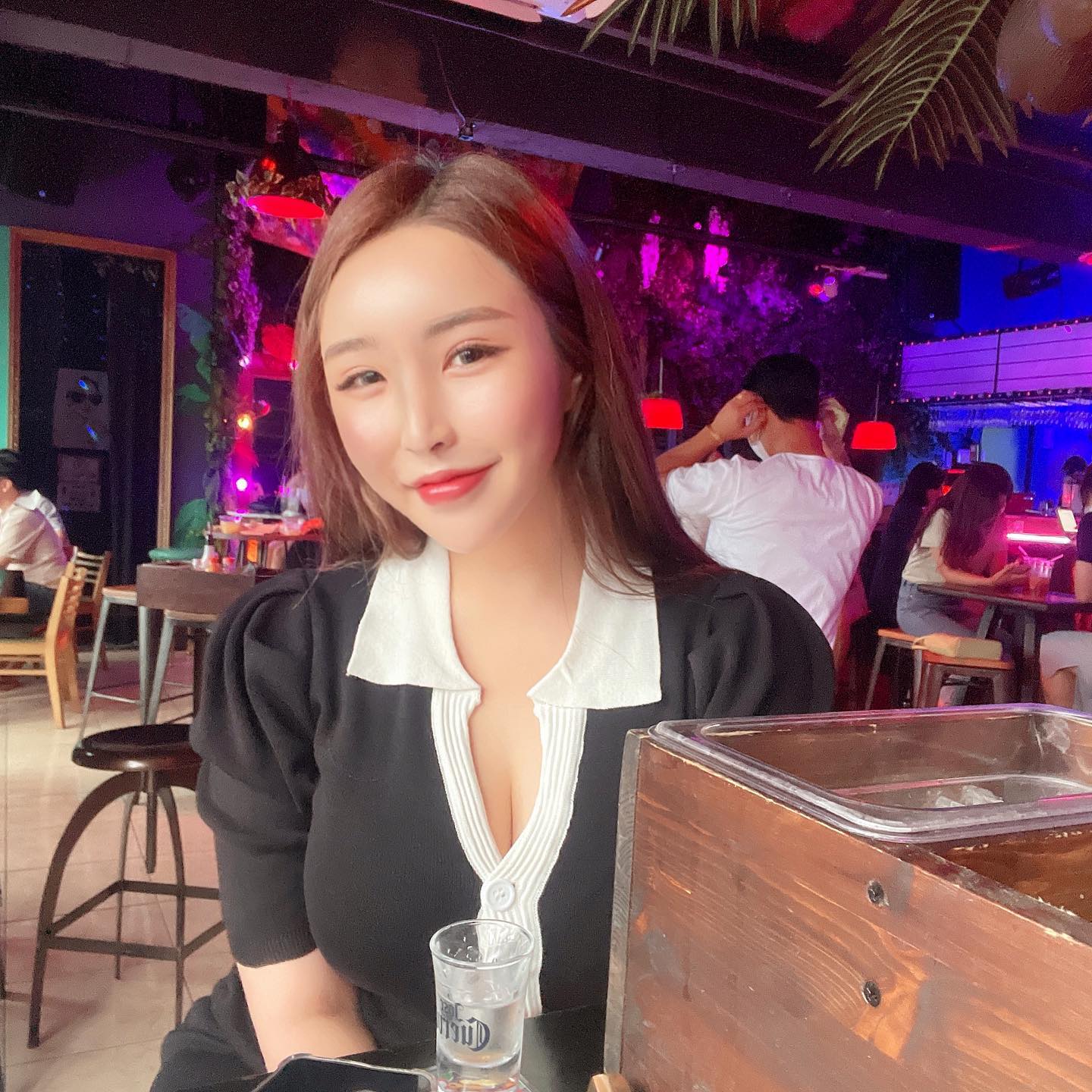 이 신성한 시간은 오로지 
나에게만 속해 있어
그 누구도 이 시간을 방해할순없지.
​
좋은거만 보고 좋은생각만하기
🐤