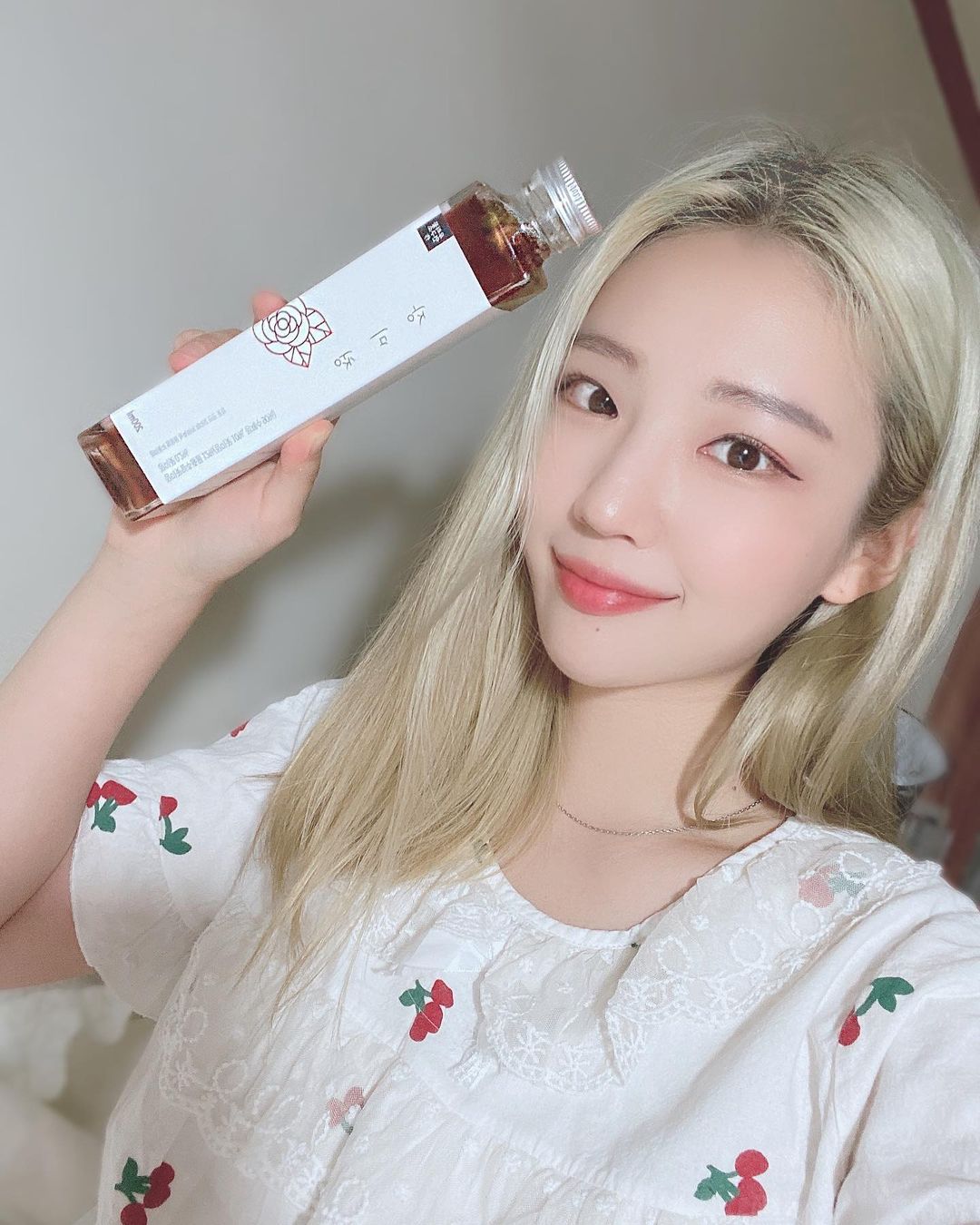 나 시은이야 on Instagram: “본 포스팅은 우리꽃연구소에서 제품을 제공받아 사용한 솔직한 후기입니다 불금에~~ 백신 맞고 일하는 거는~~ 쪼꼼 서럽네에~~~~~ 🤦🏻‍♀️ 불금인