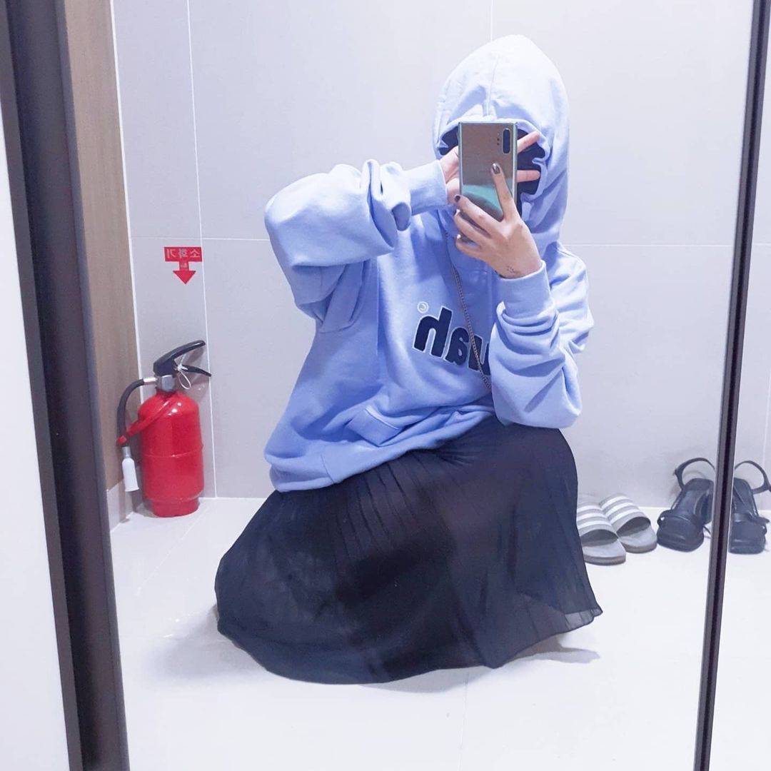 수안 on Instagram: “샤랄랑”