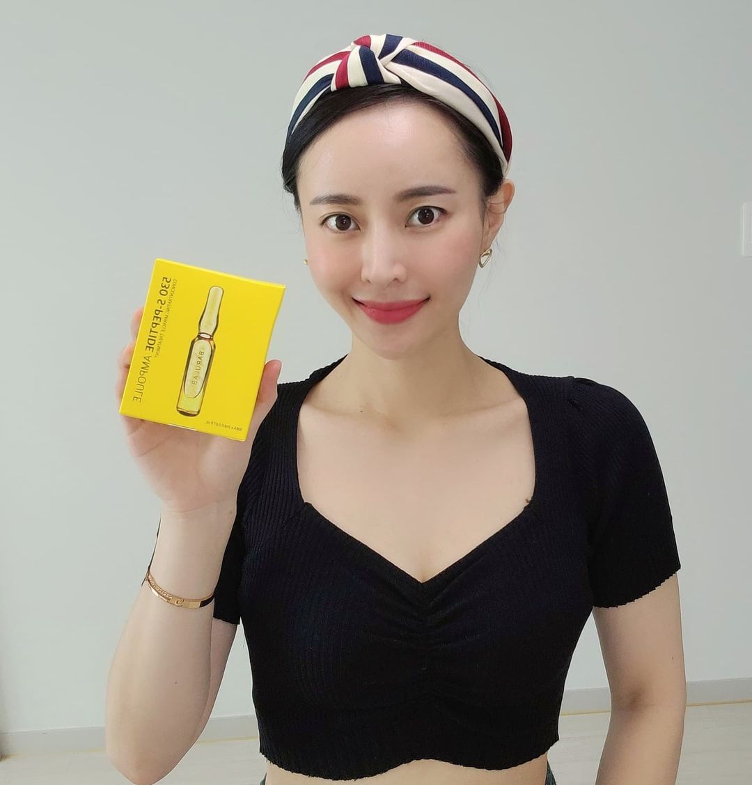 🇮 🇫 🇦 _ 🇾 🇺 🇷 🇮 on Instagram: “#협찬 #바루랩530S펩타이드앰플 💛사용 후 효과가 없으면 100프로 환불을 해줄만큼 효과가 뛰어난 바루랩 앰플은~^^ 💛바르는 즉시 끈적임 없이 흡수