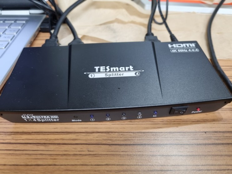 티이스마트(TESmart) HDMI 4포트 분배기 사용 후기