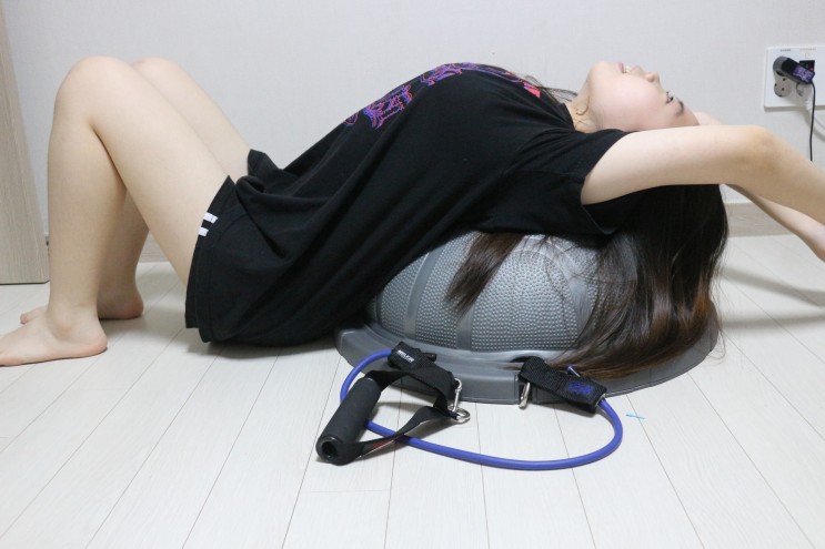 짐볼 운동법 집에서하는필라테스 멜킨 보수볼로 시작해요